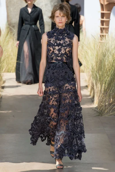 Look 31